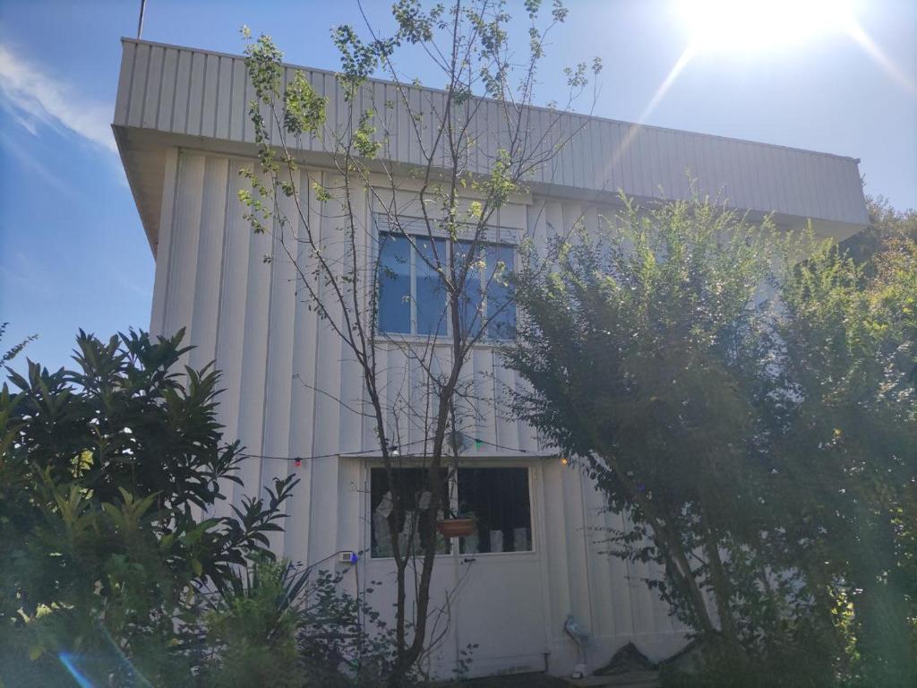 Budova, kde se apartmán nachází