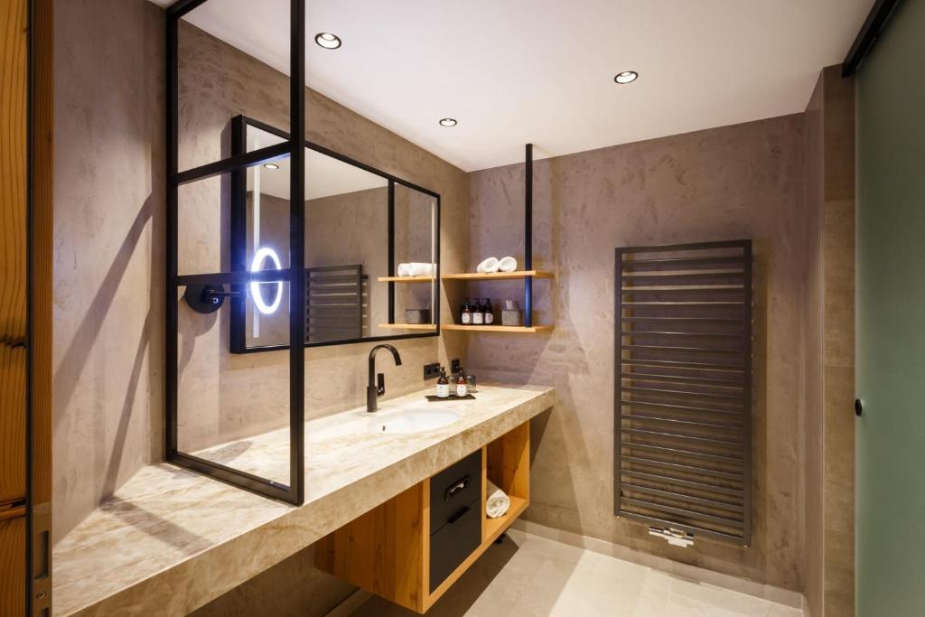 NOVA Moments Boutique Hotel - 1