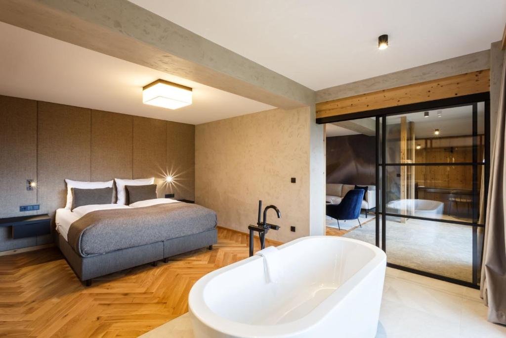 NOVA Moments Boutique Hotel - 18