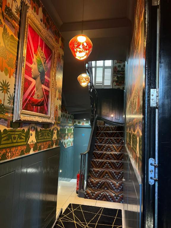 The Melville Hotel by Rokxy- Kings Cross - Resim 30