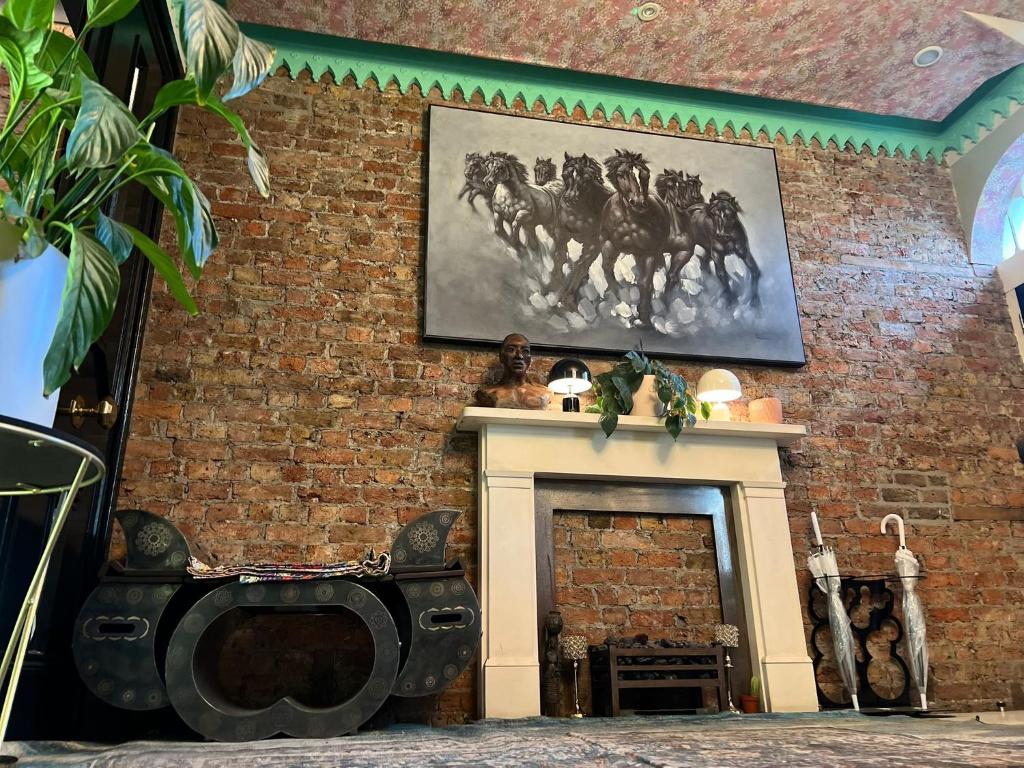 The Melville Hotel by Rokxy- Kings Cross - Resim 31