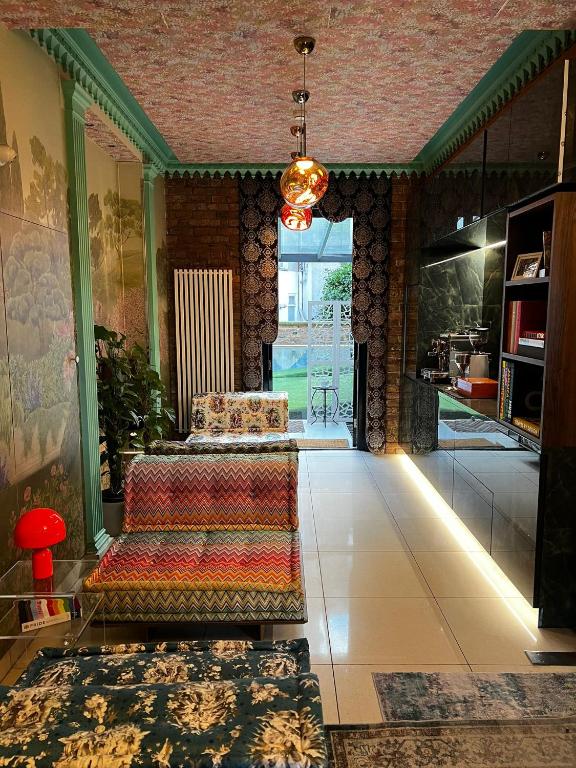 The Melville Hotel by Rokxy- Kings Cross - Resim 11