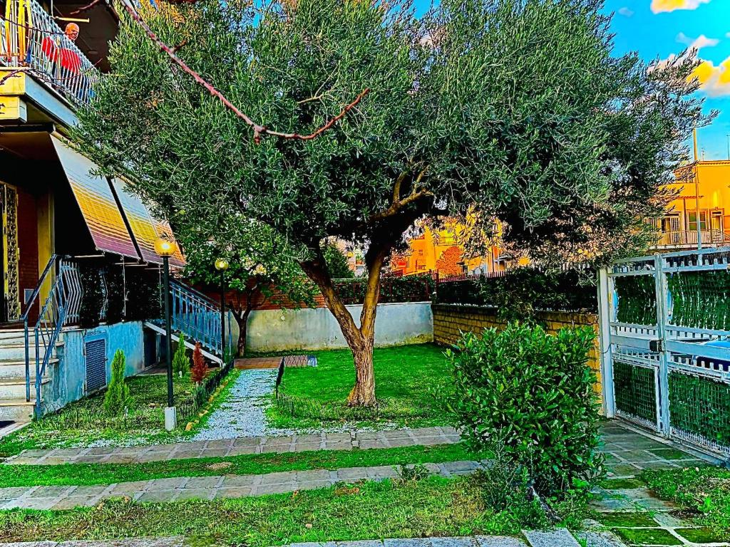 Giardino di Guest House Demma