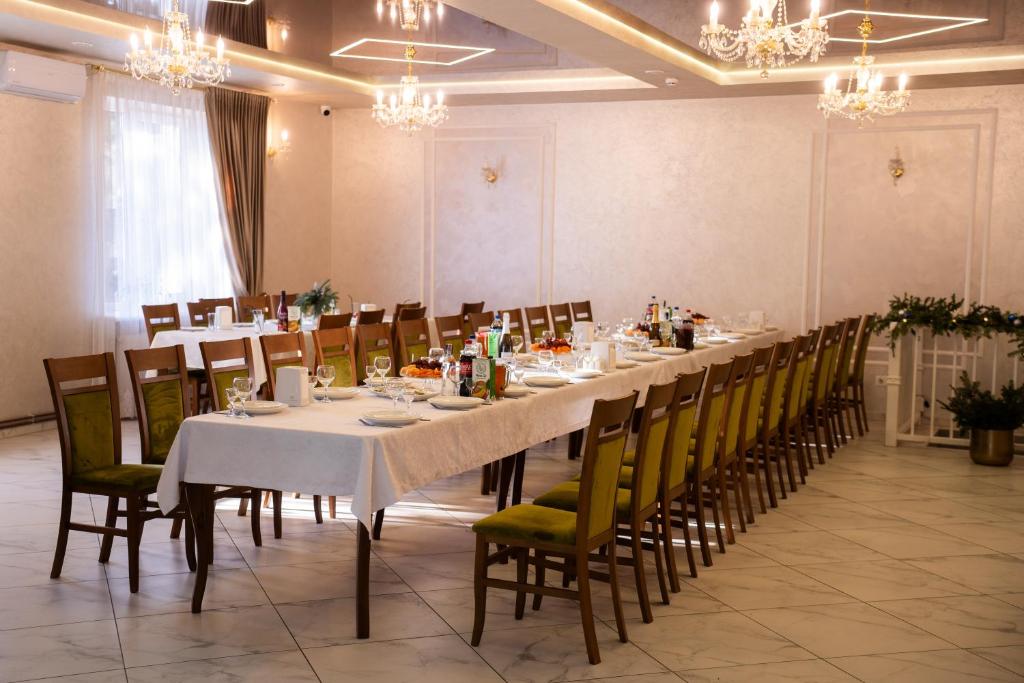 Restaurace v ubytování Млин готель-ресторан-спа
