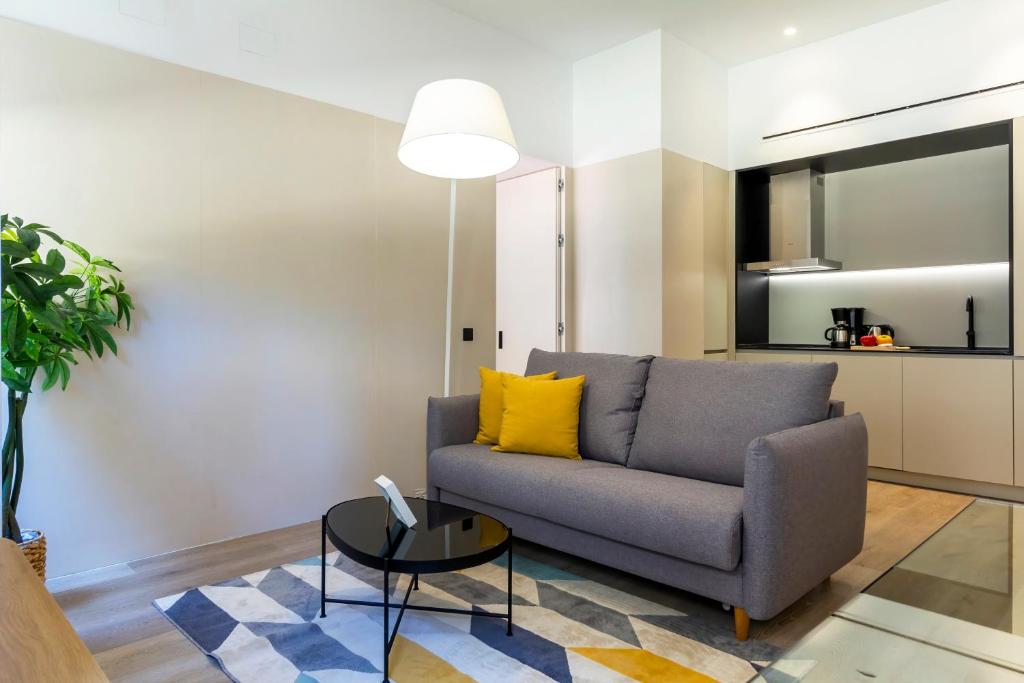 Feelathome Nervión Apartments - 8