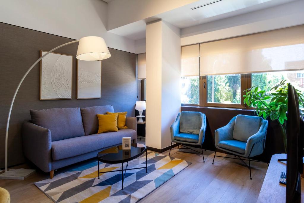 Feelathome Nervión Apartments - 5