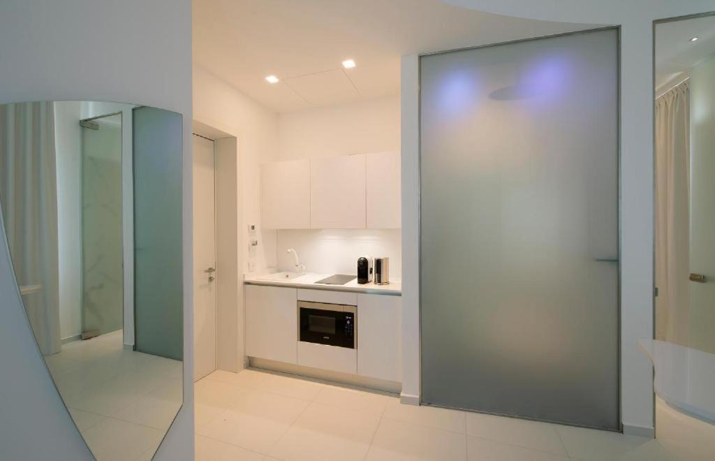 Gatto Bianco Mia Aparthotel - Resim 39