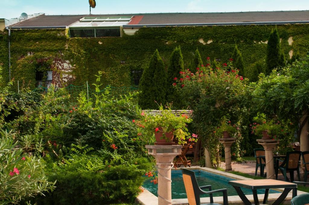 Zahrada ubytování Hotel Bow Garden