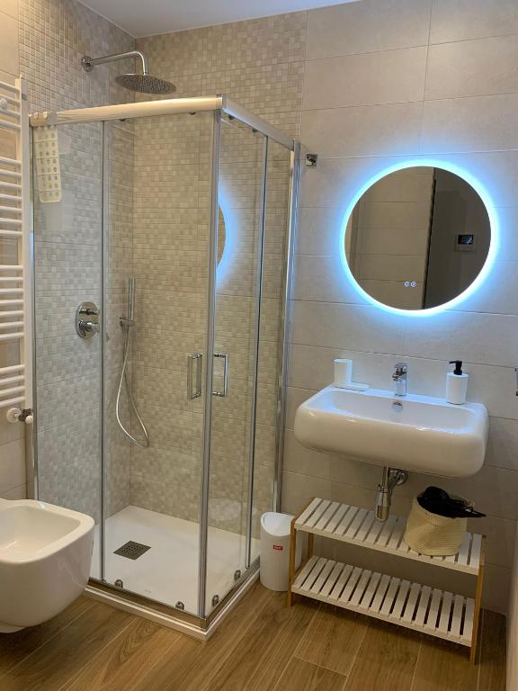 A bathroom at Trase & Isse Holiday Home