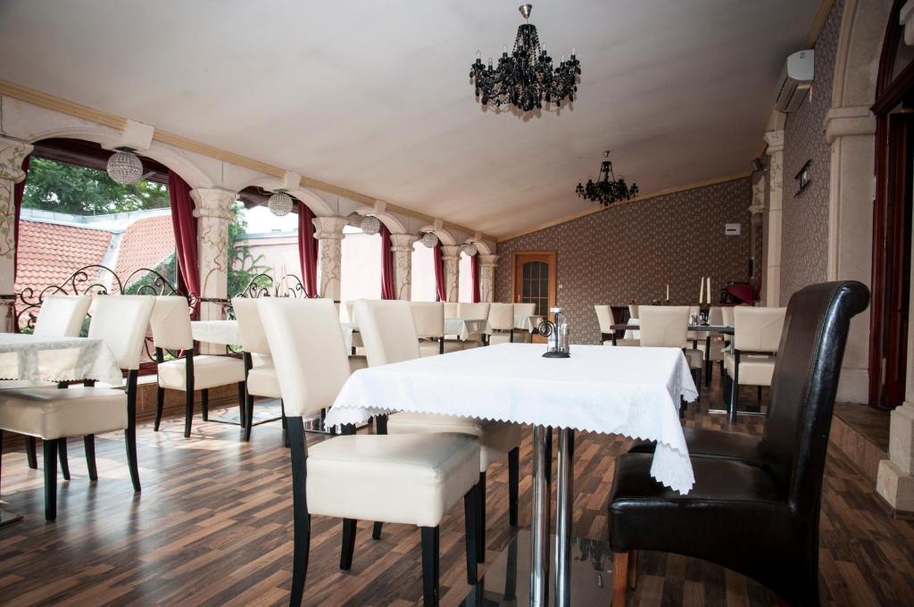 Posezení v ubytování Hotel Bow Garden