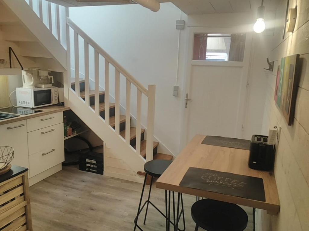 Kuchyň nebo kuchyňský kout v ubytování Chambre au calme Arradon