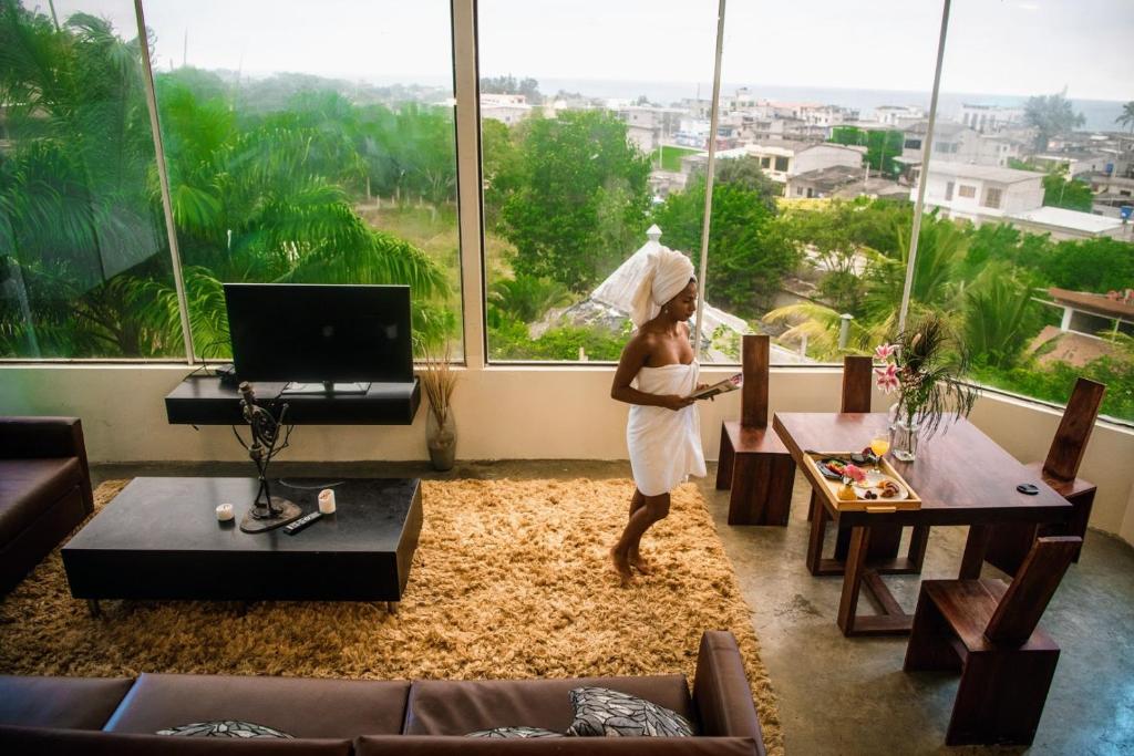 ME Hotel & Villas - Montañita Estates - Three-Bedroom Apartment - Penthouse