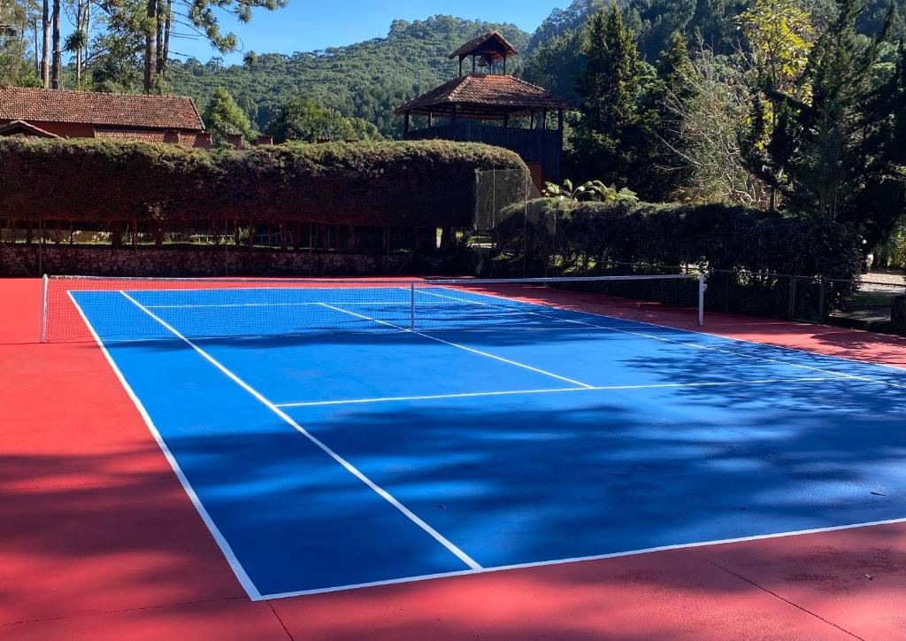 Tenis a/nebo squash v ubytování Hotel Fazenda Itapuá nebo okolí