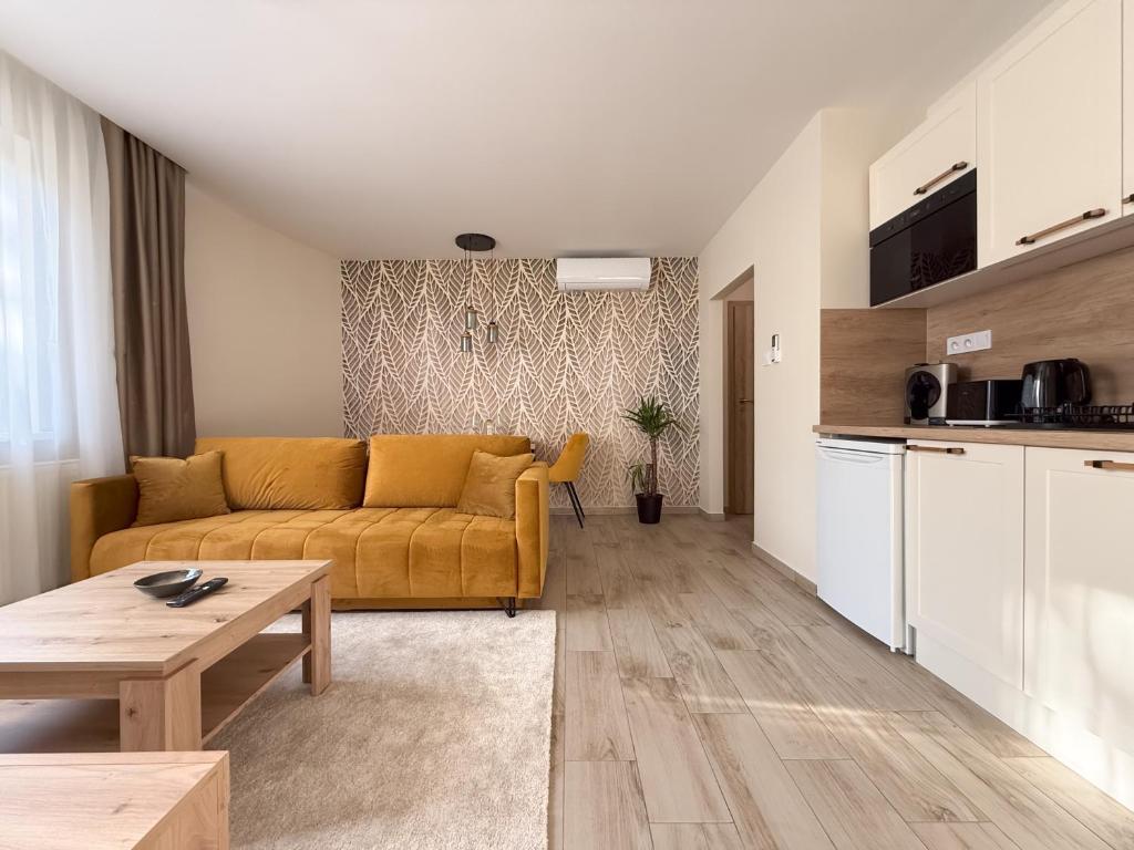 Kuchyň nebo kuchyňský kout v ubytování Viola Apartman