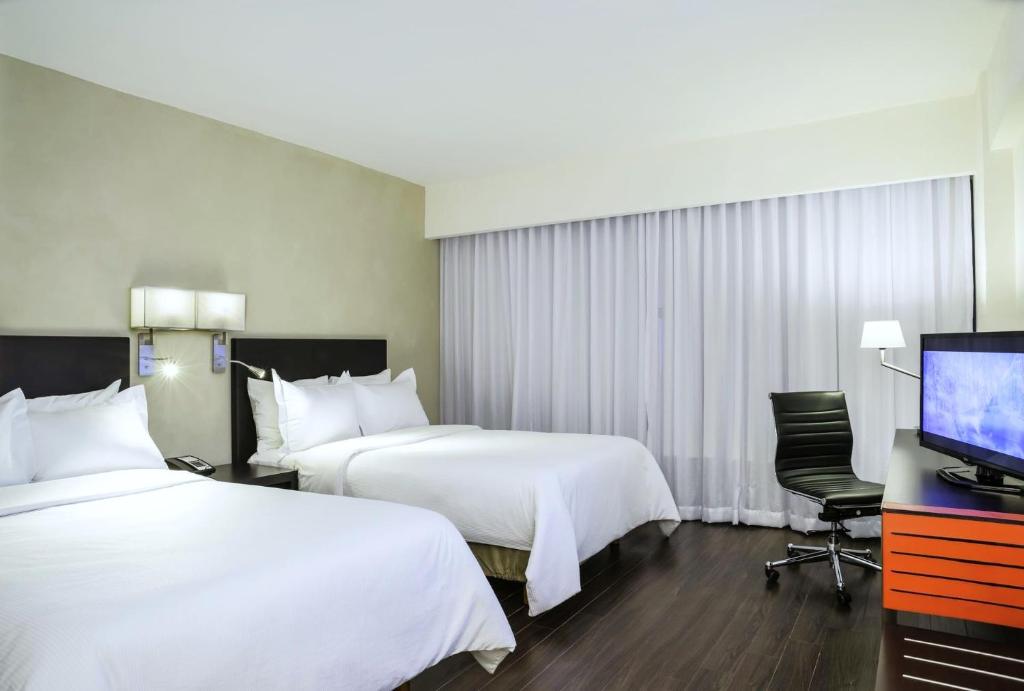 Hotel Opus Grand Toluca Aeropuerto - 