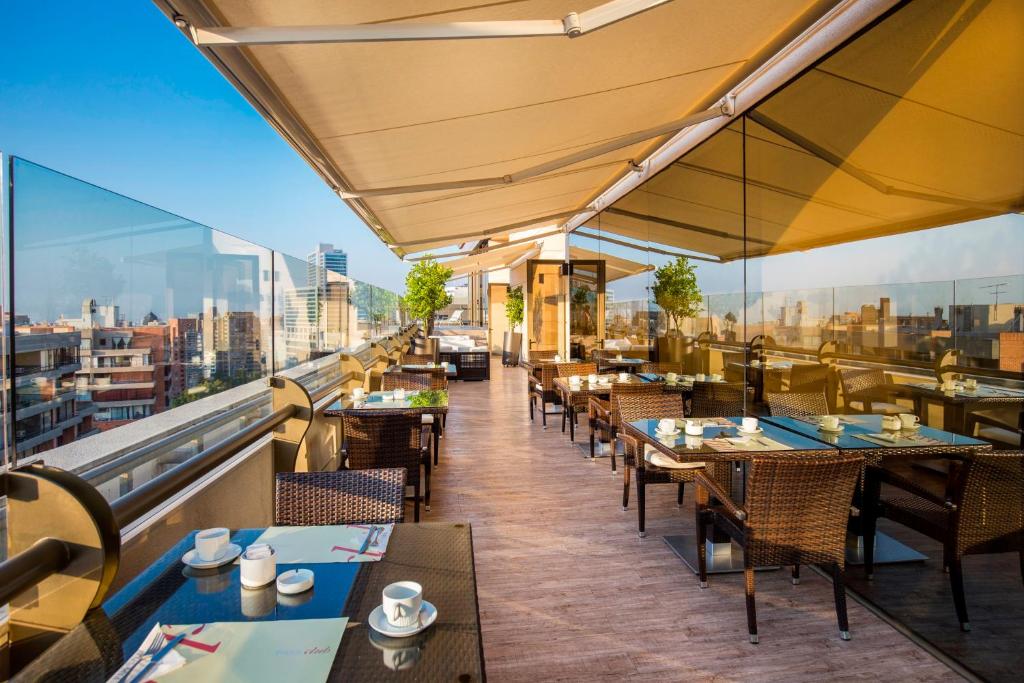 Hoteles en Santiago de Chile 63481389