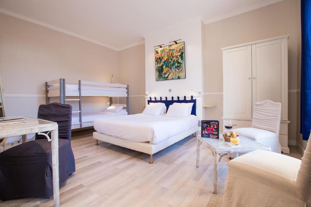 Fotografie z fotogalerie ubytování Chenal Hotel v destinaci Beauvais