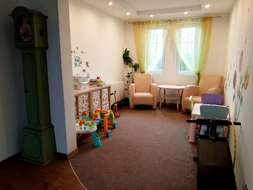 Fotografia z galérie ubytovania Familienurlaub 8 Personen Ferienhaus Polen Urlaub Insel Wolin Ostsee Ferienwohnung v destinácii Wolin