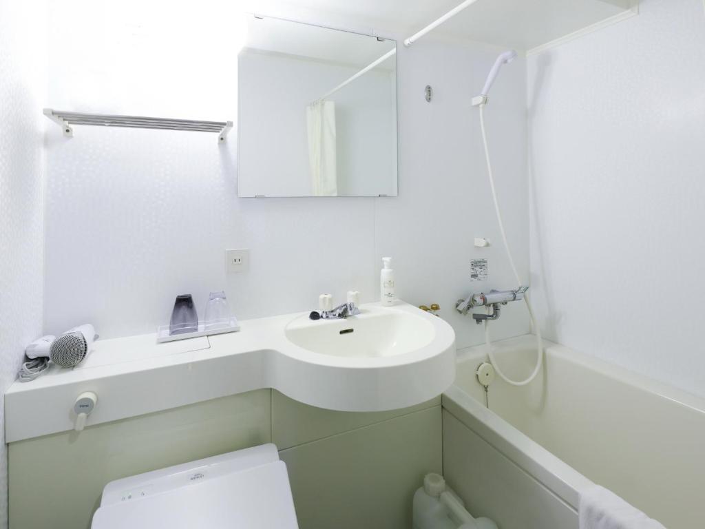 Dormy Inn Himeji Natural Hot Spring - Standard Twin Room - Eco Plan (No Daily Cleaning)