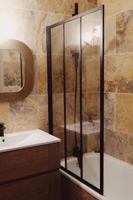 Kúpeľňa v ubytovaní Appartement Courchevel la Tania