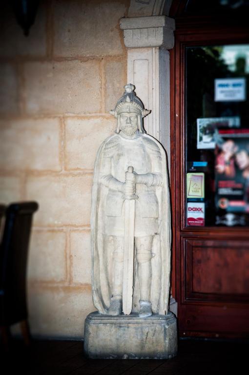Fotografie z fotogalerie ubytování Hotel Bow Garden v destinaci Komárno