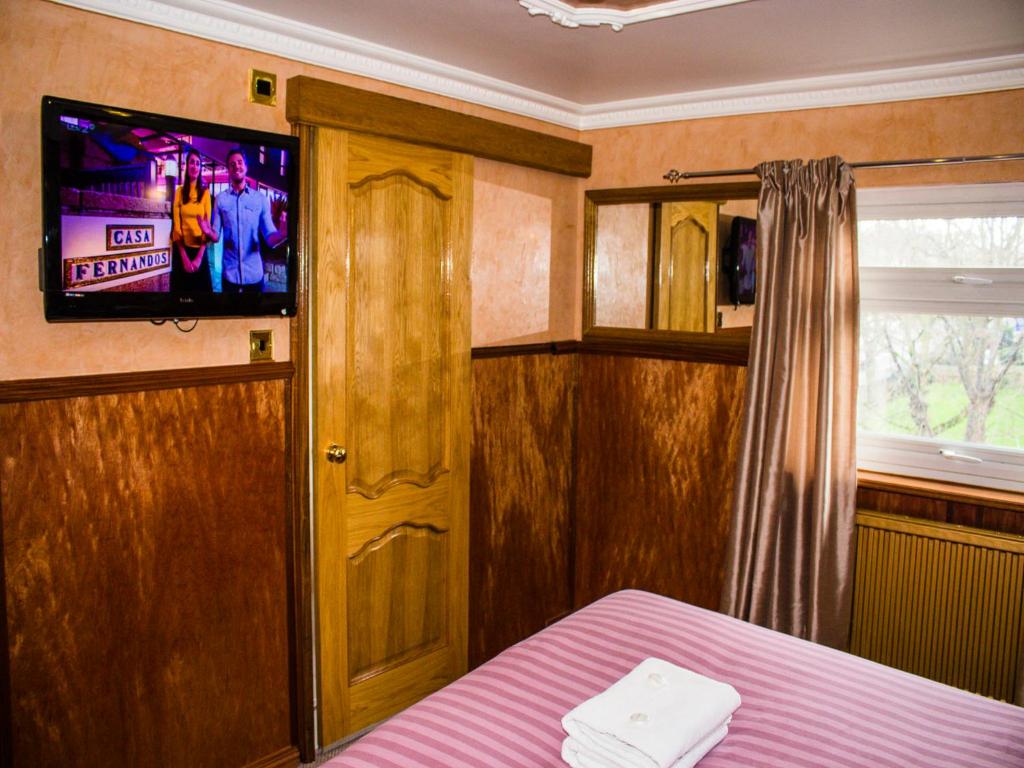 Cricklewood Lodge Hotel - Resim 30