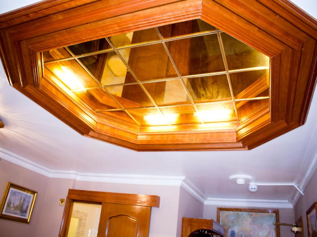 Cricklewood Lodge Hotel - Resim 29