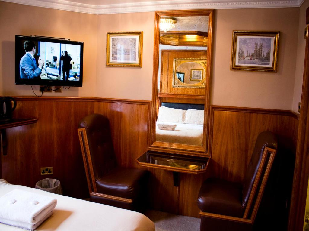 Cricklewood Lodge Hotel - Resim 37