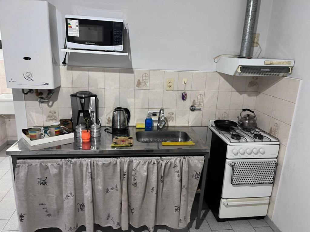 Küche/Küchenzeile in der Unterkunft Alojamiento por día La loma