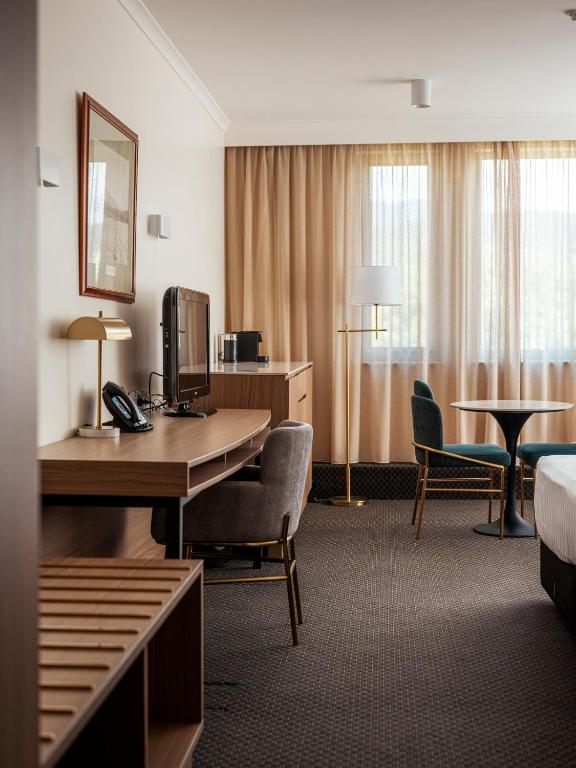 Lenna Of Hobart - Resim 45