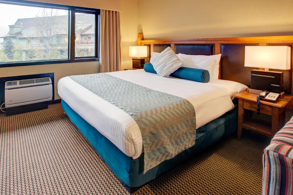Blackcomb Lodge - 