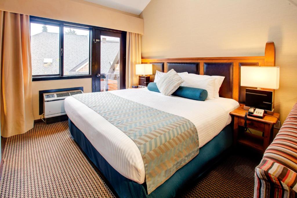 Blackcomb Lodge - 