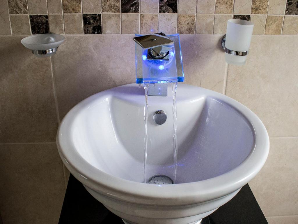 Cricklewood Lodge Hotel - Resim 28