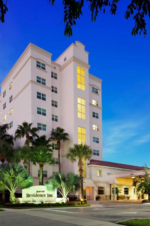 Residence Inn by Marriott Miami Aventura Mall photo