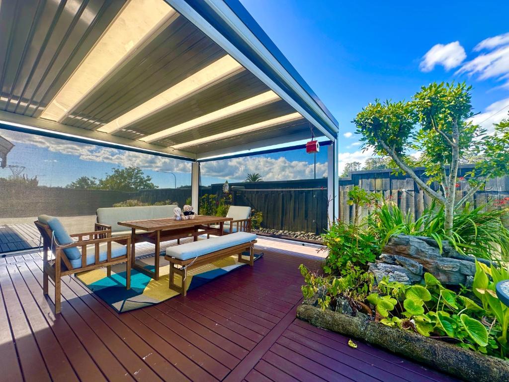 Private Guest Suite in Albany,Rosedale Amazing Bed,Netflix,Private Garden - Resim 6