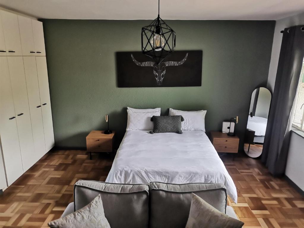 Postel nebo postele na pokoji v ubytování Sunny Mountain View