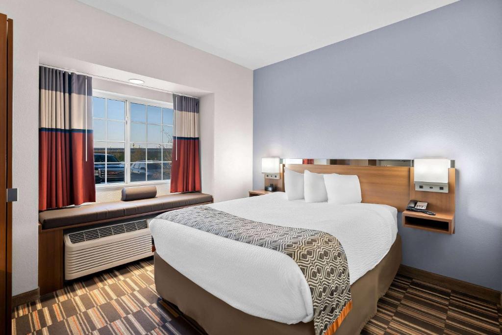 Microtel Inn & Suites by Wyndham Sweetwater - Habitación Con Cama Grande - No Fumadores