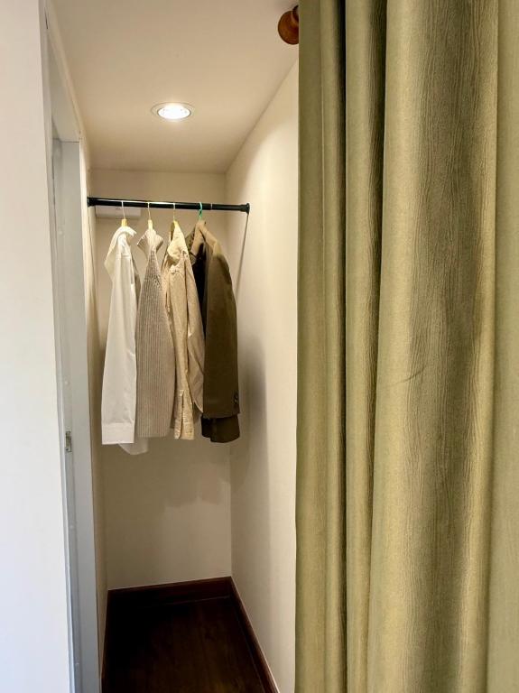 D Glamor Hotel Phutthamonthon Sai 1 ,Southern Bus Terminal, Bangkok - Resim 37