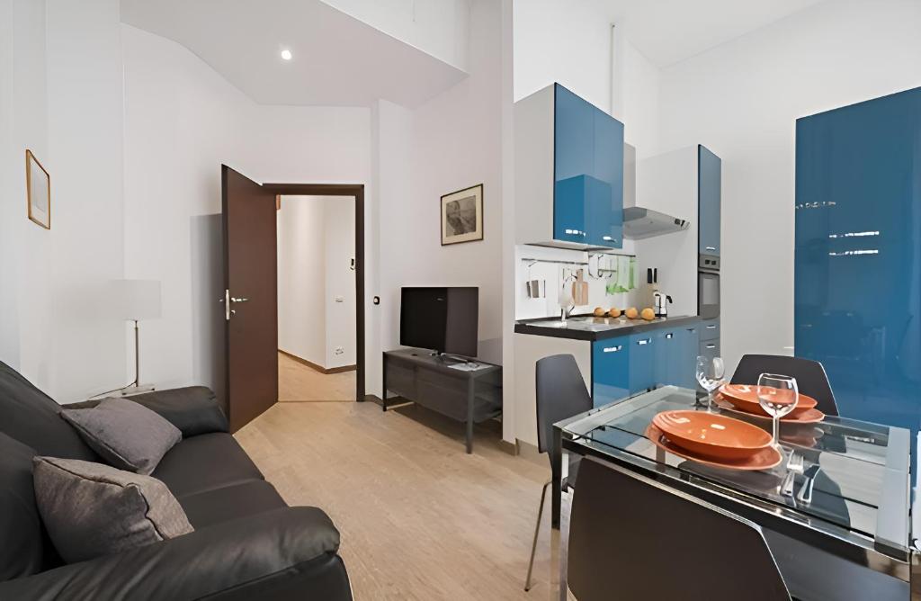 Ungaretti Vatican Apartment