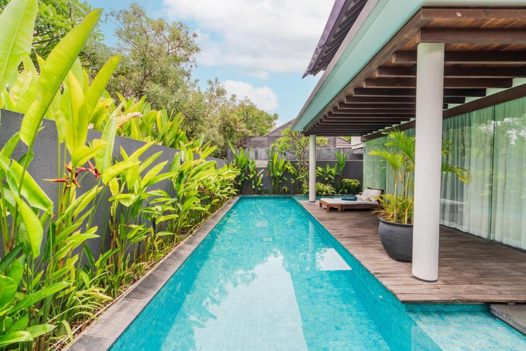 Javana Royal Villas - 4