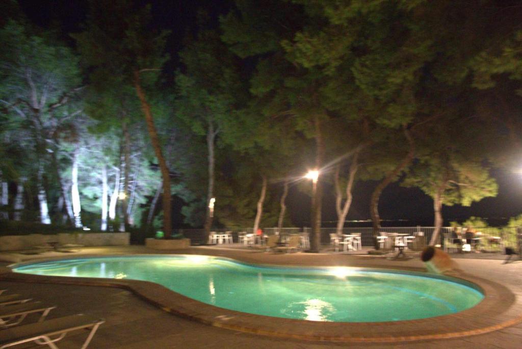 Piscina di Evripidis Hotel o nelle vicinanze
