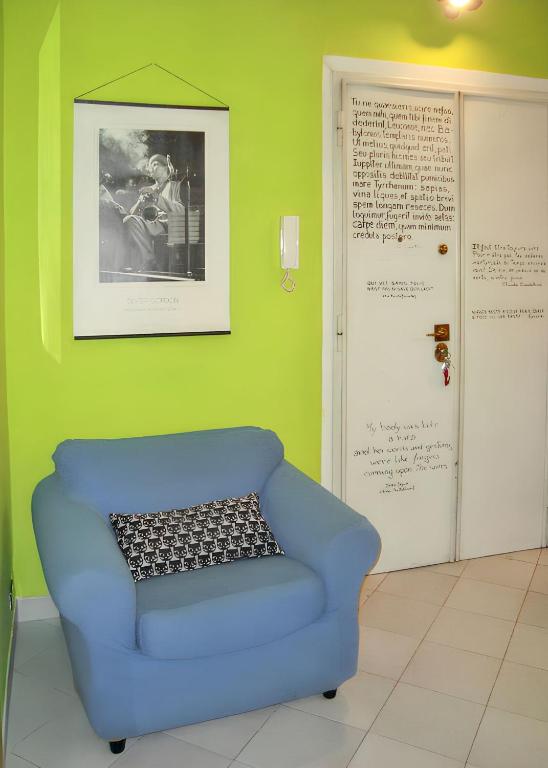 Posedenie v ubytovaní Charming Apartment near the Colosseum in Roma - 55 sqm - Balcony