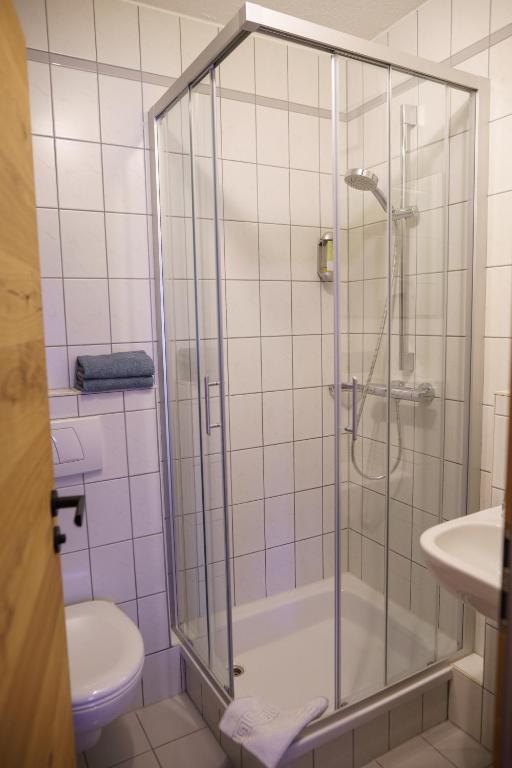 Koupelna v ubytování Hotel Weisses Ross