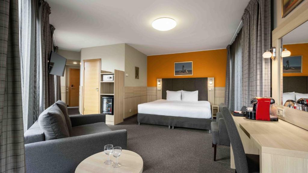 Postel nebo postele na pokoji v ubytování Wellton Riga Hotel & SPA