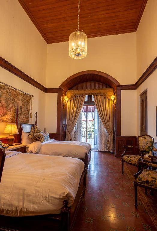 Cecil by Pearl Continental - Deluxe Twin Room