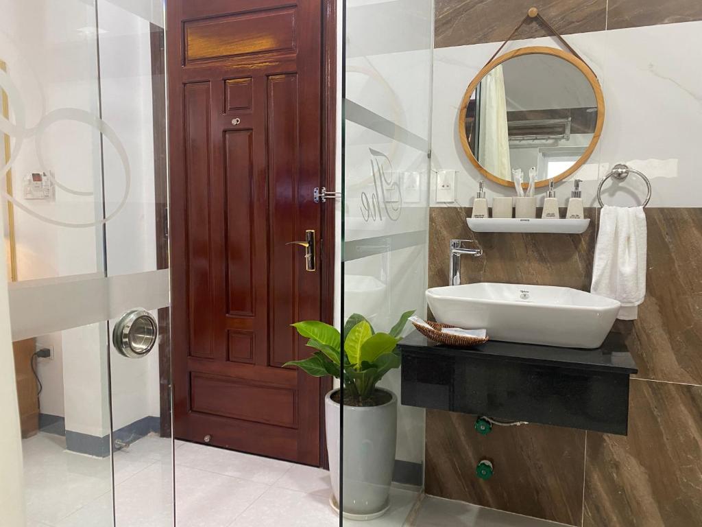 Koupelna v ubytování The Arch Villa Hội An