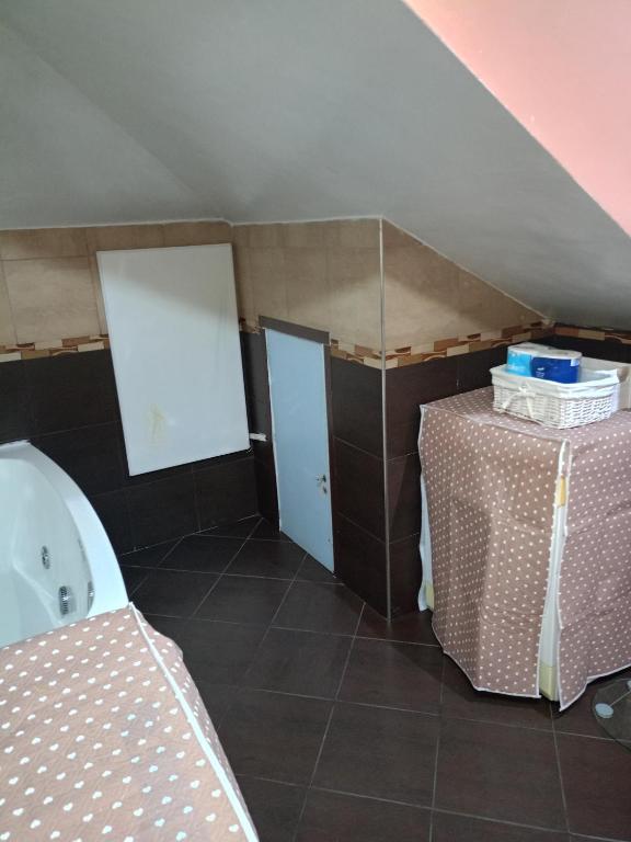 Postel nebo postele na pokoji v ubytování Ale Sweet Home