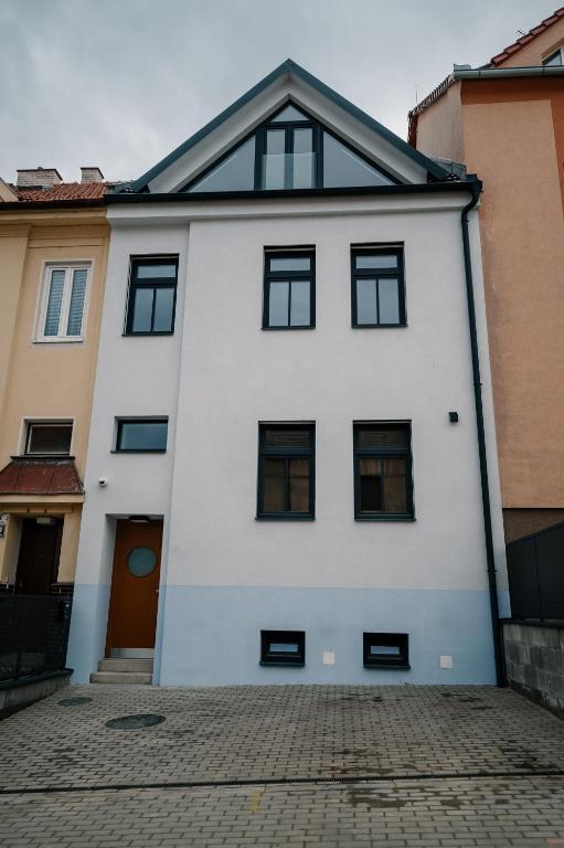 Budova, kde se apartmán nachází