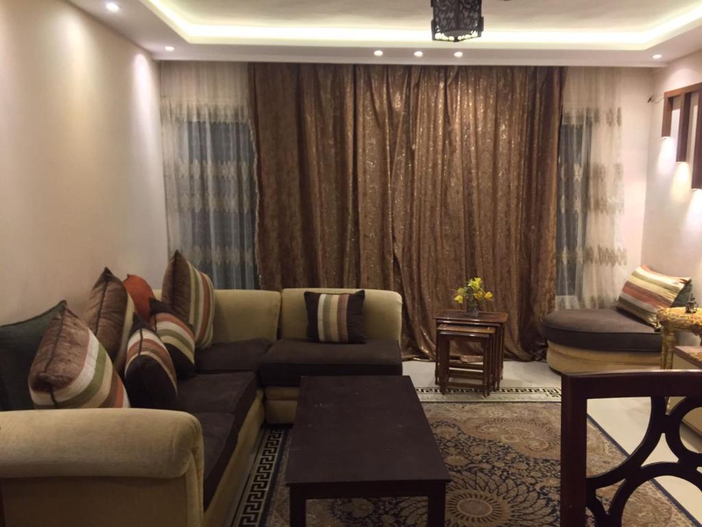 Fotografie z fotogalerie ubytování Hala v destinaci Alexandria