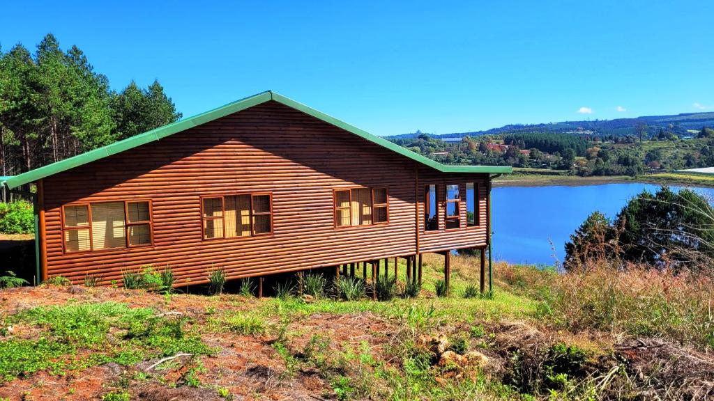 Stanford Lake lodge - 四卧室小屋